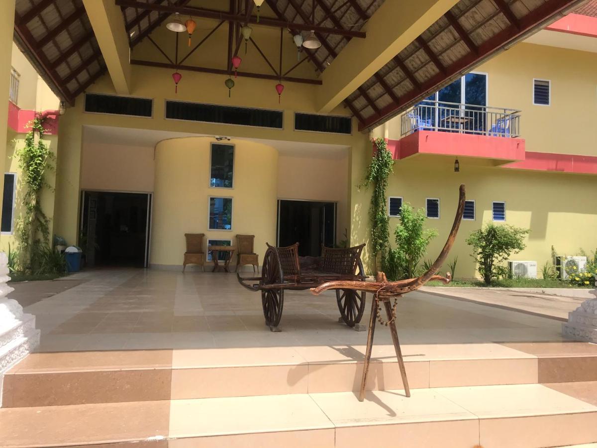 Don Bosco Hotel School Sihanoukville Exterior foto