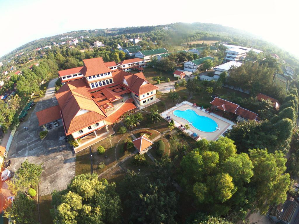 Don Bosco Hotel School Sihanoukville Exterior foto